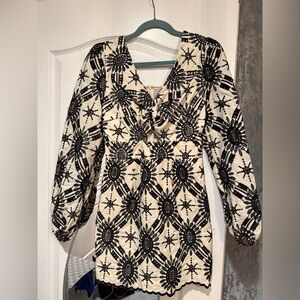 Elegant Black and Cream dress